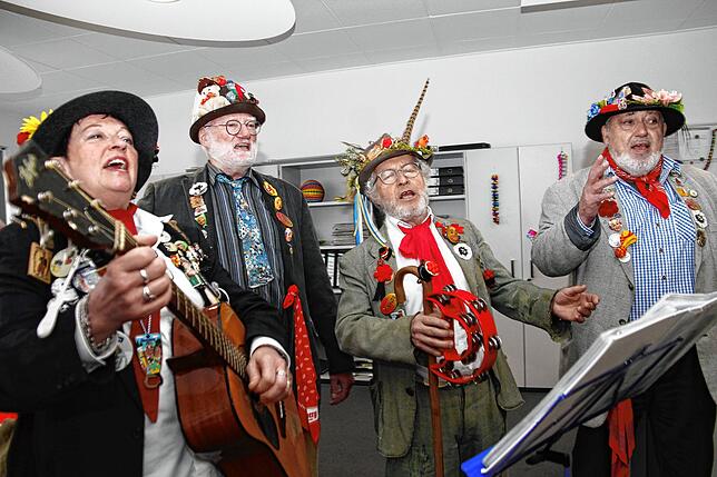 Bild 1: Fasnet Donaueschingen: Närrische Stimmung im SÜDKURIER-Stüble