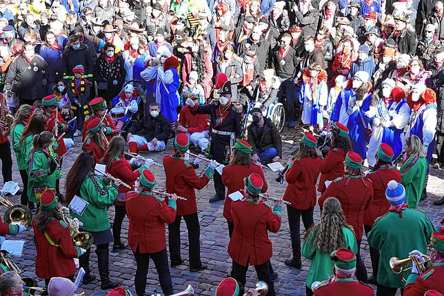 Bild 32: Die schönsten Bilder vom ersten Fastnachtskonzert auf dem Münsterplatz!