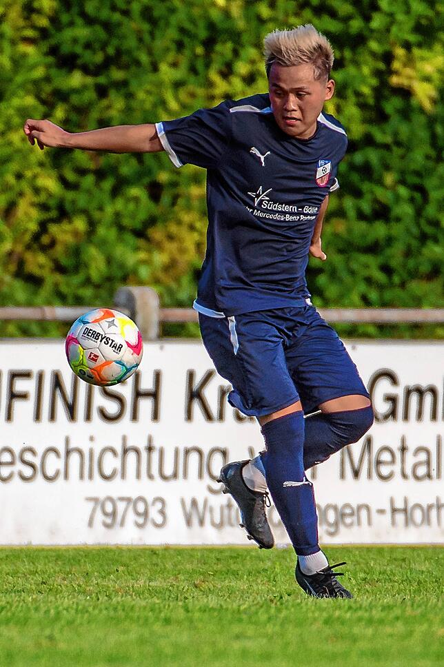 Bild 17: VfB Waldshut verliert gegen den SV RW Ballrechten-Dottingen mit 1:3 &ndash; wir haben Bilder!