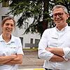 Sie hatten es noch nicht: Die Hygienefachkraft Claudia Munk und der Chirurg Alexandros Kantas vom Helios-Spital in Überlingen.