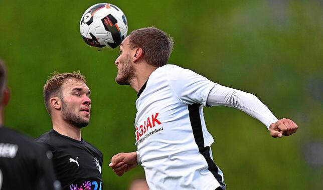 Bild 12: FC Wittlingen besiegt SG FC Wehr/Brennet mit 2:0 im Pokal-Viertelfinale – und wir haben Fotos!