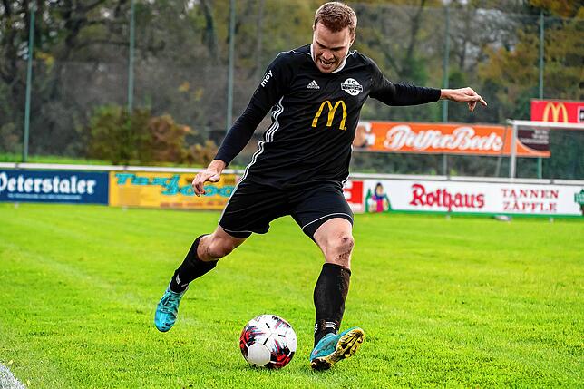 Bild 22: SG Höchenschwand/Häusern gewinnt beim FC Wallbach mit 3:2 &ndash; wir haben Bilder!
