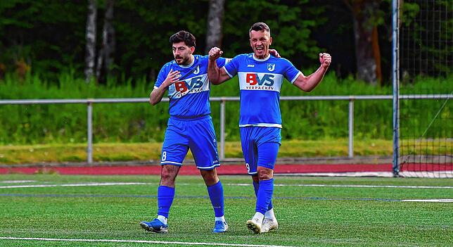 Bild 1: FC Erzingen feiert „Nesta-Gala“ bei der SG Höchenschwand – wir haben Fotos!