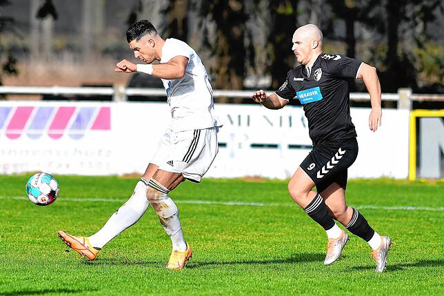 Bild 29: SV 08 Laufenburg verliert bei Spitzenreiter VfR Hausen mit 0:2 &ndash; und wir haben Bilder!