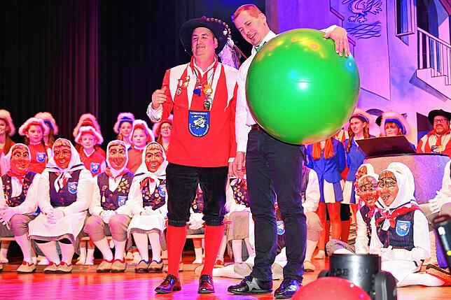 Bild 29: Die besten Bilder vom Bunte Abend des Narrenvereins Schwanenmühle in Unterlauchringen!