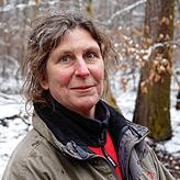„Der Wald gilt als Erholungsgebiet. Da tut es weh, wenn ein geliebter Baum fällt“, sagt Irmgard Weishaupt vom Kreisforstamt ...