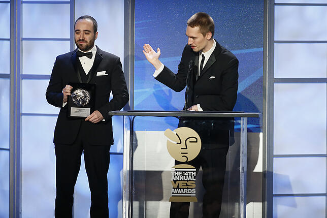 Für seinen Diplomfilm erhielt Andreas Feix (rechts) einen Preis bei den VES-Awards in Beverly Hills, Kalifornien.