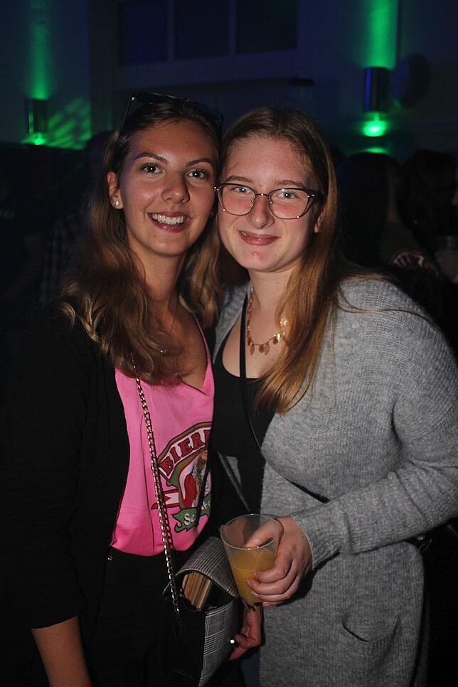 Bild 2: Bilder der großen Feuerwehr Meets Malle-Party in Furtwangen (Teil1)