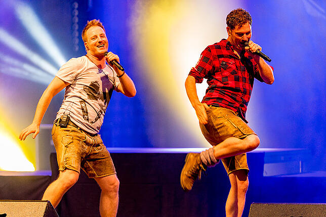 Bild 22: Alle Bilder vom Auftakt der 15. Sommersinnfonie: Volksmusiker von Voxxclub begeistern ihre Fans