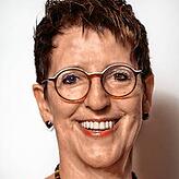 Edith Neukum.