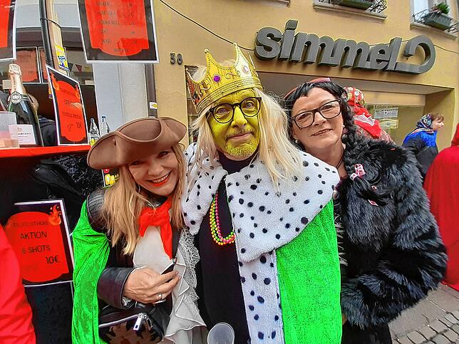 Bild 15: So bunt ist die Hoorige Mess&lsquo; in Tiengen