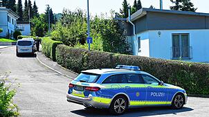 Bild : Gewalttat mit drei Toten: Tatverdächtiger von Albstadt besaß als Jäger 32 Waffen