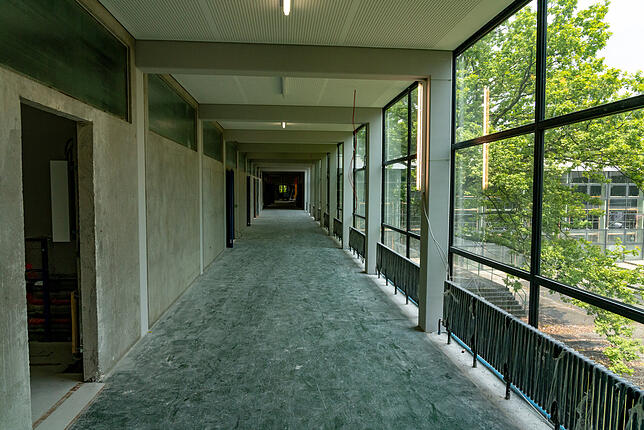 Noch ist einiges nicht fertig im Deutenberg-Gymnasium, einem Bau des Architekten Günter Behnisch.