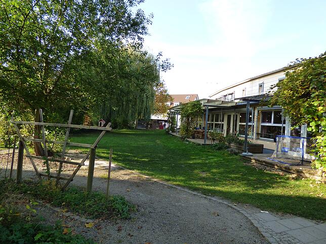 Der Kindergarten St. Elisabeth soll mit seinen Gruppen in den neuen Kindergarten in Markdorf-Süd umziehen, damit das Gebäude saniert und ...