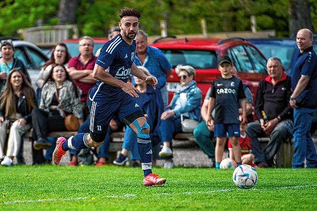 Bild 16: FC Schlüchttal gewinnt Spitzenspiel gegen SV Blau-Weiß Murg mit 2:1 &ndash; und wir haben Bilder!