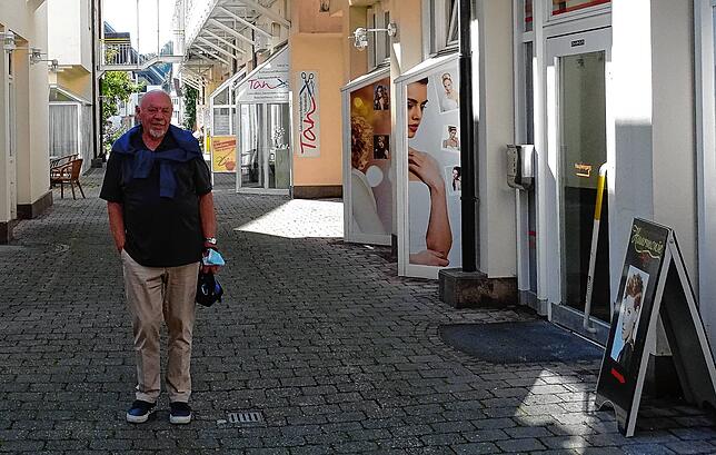 2020: Für den SÜDKURIER kam Heinz Bosch zurück an seine alte Wirkungsstätte. 1986 eröffnete er in der Uttengasse eine neues Geschäft. ...