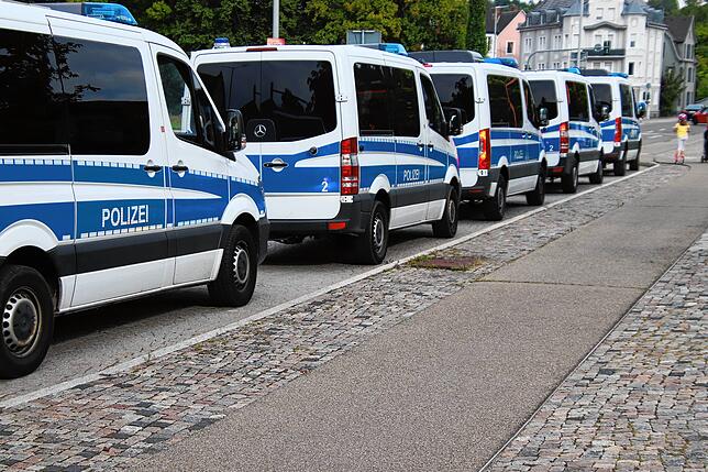Bilder wie diese werden rund ums Villinger Stadtzentrum für den 9. Mai erwartet werden müssen. Polizisten aus dem Land werden nach ...