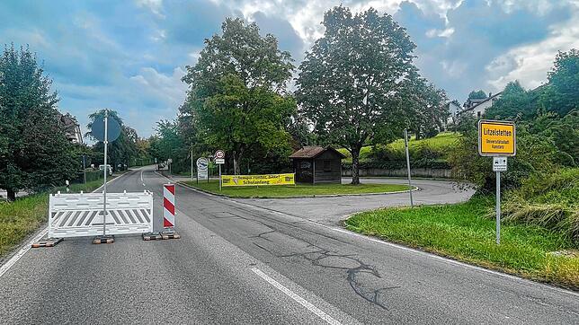 Die L219 wurde ab Ortsausgang Litzelstetten bis Ortseingang Dingelsdorf für einige Stunden komplett gesperrt.