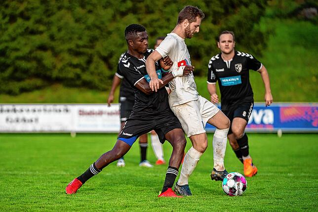 Bild 9: FC Erzingen trotzt Tabellenführer VfR Hausen ein 1:1 ab &ndash; und wir haben Bilder!