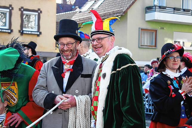 Bild 1: Kinderumzug und Setzen des Kindernarrenbaums in Stockach (Teil 2)