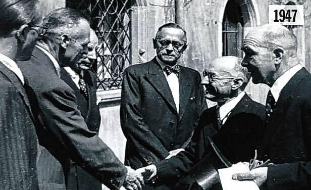 Der badische Staatspräsident Leo Wohleb (2. von rechts) besuchte im Jahr 1947 die Stadt Konstanz. Der 1946 gewählte Oberbürgermeister ...
