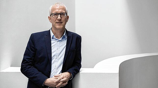 Reinhold Weber, stellvertretender Direktor der Landeszentrale für politische Bildung Baden-Württemberg. Für ihn ist die junge Generation ...