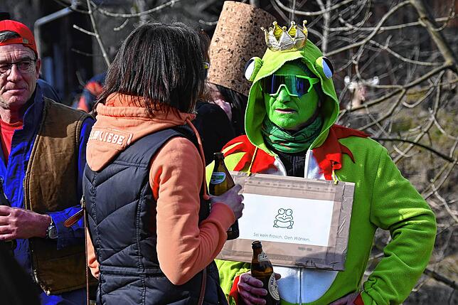 Bild 21: Die schönsten Bilder: Urnauer Fasnet mit politischer Botschaft