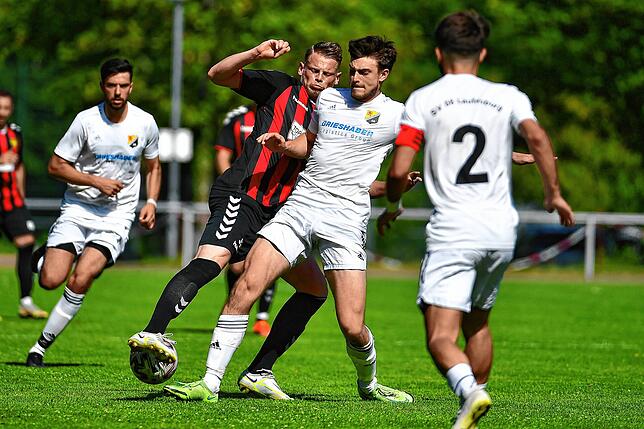 Bild 14: FSV Rheinfelden gewinnt beim SV 08 Laufenburg mit 3:1 &ndash; und wir haben Bilder!