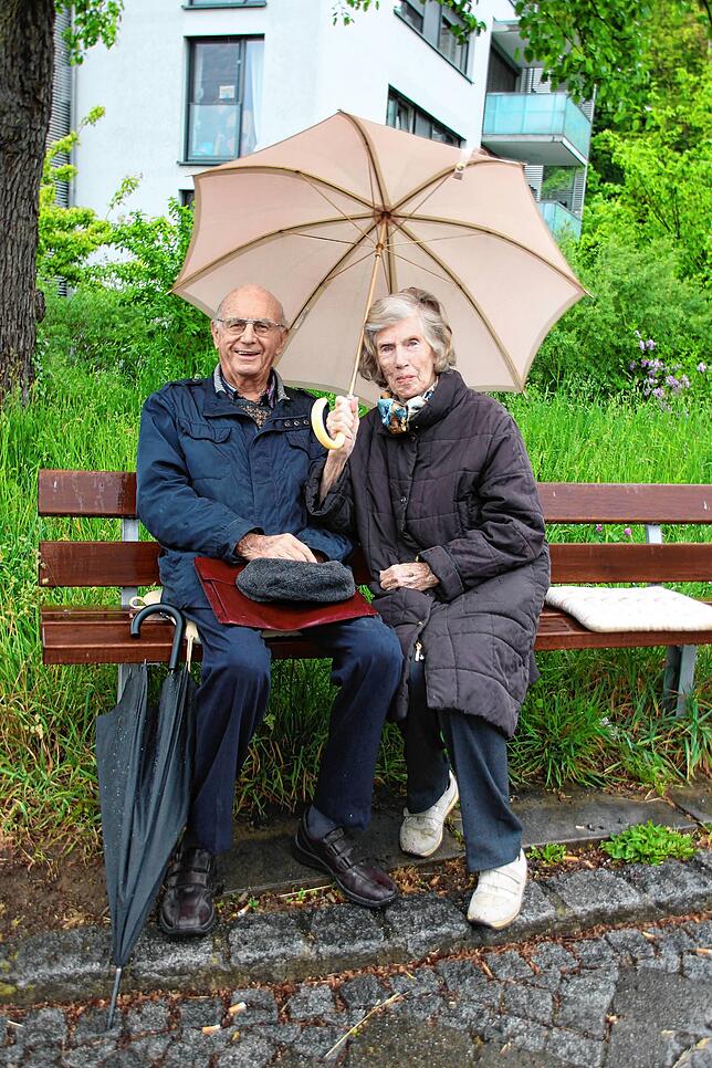 Gisela und Alexander Friemel wohnen im Wohnstift der Rosenau.