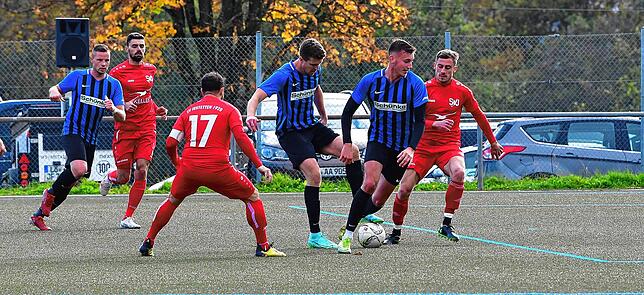 Bild 8: SG FC Wehr/Brennet besiegt den SV Jestetten mit 5:0 &ndash; und wir haben die Bilder!
