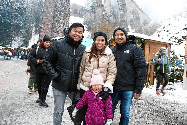 Bild 15: Besucheransturm auf dem Weihnachtsmarkt in der Ravennaschlucht