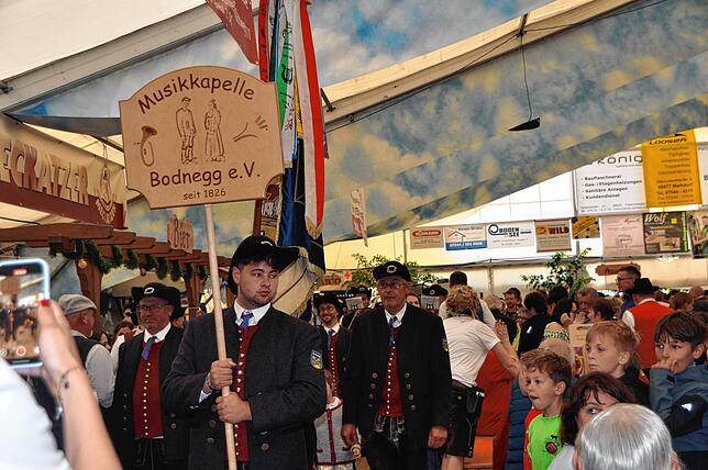 Bild 12: Die schönsten Bilder vom Pfingstmusikfest Jubiläumszug in Leimbach
