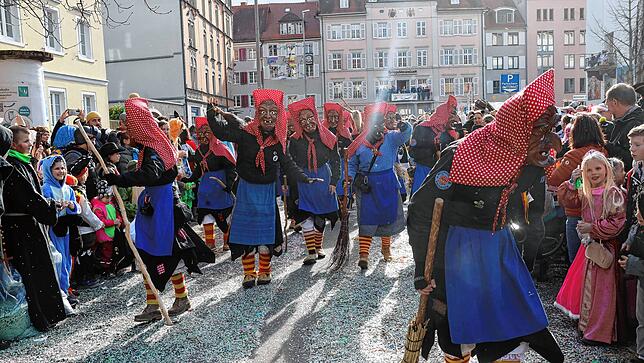 Bild 25: Großer Umzug 2023: Mehr als 4000 Teilnehmer ziehen durch Konstanz