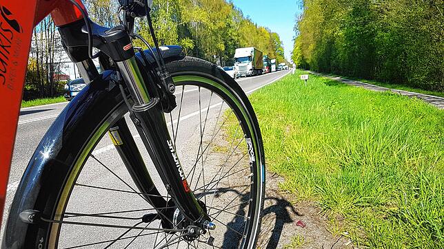 Immer mehr Beschäftigte steigen aufs Dienstrad um, weil immer mehr Firmen die Möglichkeit des Fahrradleasings anbieten.