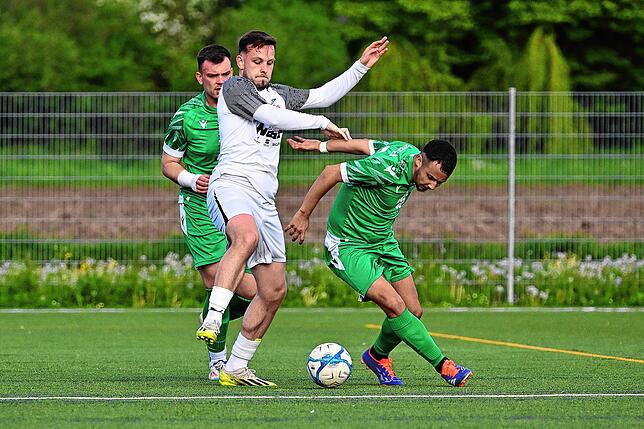 Bild 18: SV Herten besiegt den VfB Waldshut mit 6:2 – und wir haben Fotos!