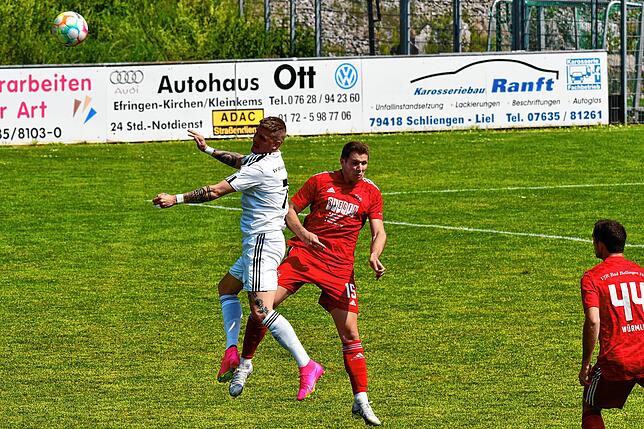 Bild 3: VfR Bad Bellingen besiegt SV 08 Laufenburg II &ndash; und wir haben Bilder!