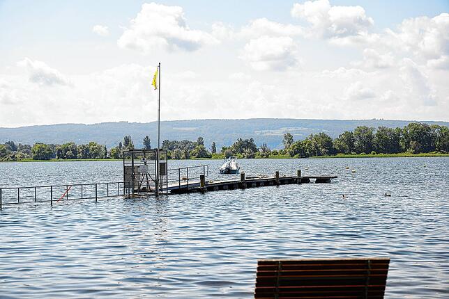 Im Juni stand der Steg am Markelfinger Campingplatz teilweise unter Wasser.