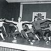 1983: Übungsleiter bei einer Aerobic-Vorführung. In der Mitte Barbara Schoch, rechts  daneben Siegfried Wössner, Conrad Caserotto tanzt ...
