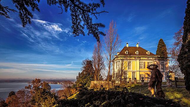 Schloss Arenenberg in Salenstein (Thurgau) wurde Anfang des 16. Jahrhunderts vom damaligen Konstanzer Bürgermeister erbaut. 300 Jahre ...