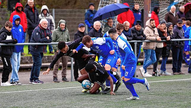 Bild 5: Die besten Bilder der Partie zwischen dem FC Radolfzell und dem SC Konstanz-Wollmatingen