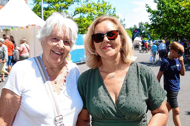 Bild 14: XXL-Hüpfburg, Kinderschminken, Entenrennen: So schön war das SÜDKURIER-Sommerfest (Teil 2)