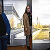 Sie stehen vor, hinter und vor allem zum Bodenseeforum (von links): Geschäftsführerin Ruth Bader, Sonja Siegner (Projektleiterin) und ...