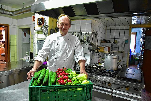 Wolfram Morat, Gasthaus „Zur Stadt Frankfurt“, auf einer Aufnahme aus dem Mai.