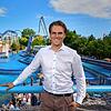 Thomas Mack vor der Wasserachterbahn Poseidon im Europa-Park. Seit zehn Jahren ist er Geschäftsführer des Parks.