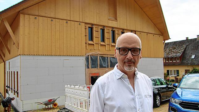 Normalerweise bleibt diese Tür für die Öffentlichkeit geschlossen, doch Museumspräsident Michael Fuchs gibt für den SÜDKURIER einen ...