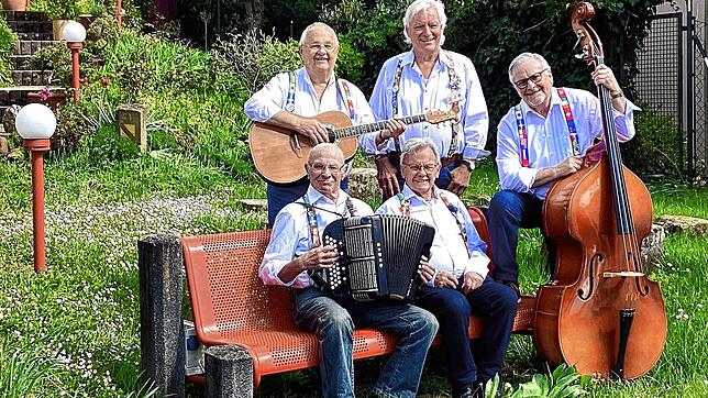 Die Stammtischler feiern zu Beginn des neuen Jahres zum einen ihr 20-jähriges Bestehen, zum anderen begeistern sie ihre Fangemeinde seit ...