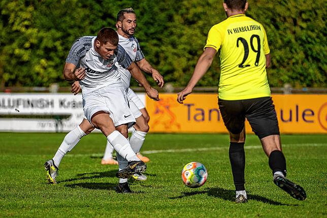 Bild 34: VfB Waldshut bezwingt den FV Herbolzheim mit 3:2 &ndash; und wir haben Bilder!