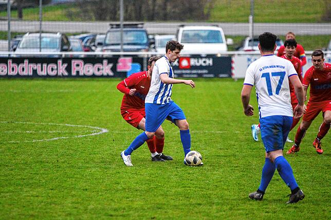 Bild 18: SG Stühlingen/Weizen II gewinnt Spitzenspiel mit 2:0 gegen SC Lauchringen – und wir haben Fotos!