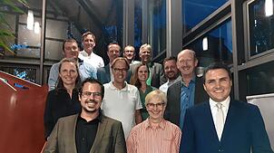 Der neu gewählte und soeben verpflichtete Heiligenberger Gemeinderat: (hintere Reihe von links) Markus Müller, Sebastian Sailer, Patrick ...