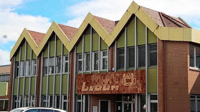 Nach einem knappen dreiviertel Jahr ist das Insolvenzverfahren bei ZMB Braun in Kluftern nun zuende gegangen. Das Unternehmen wurde in ...